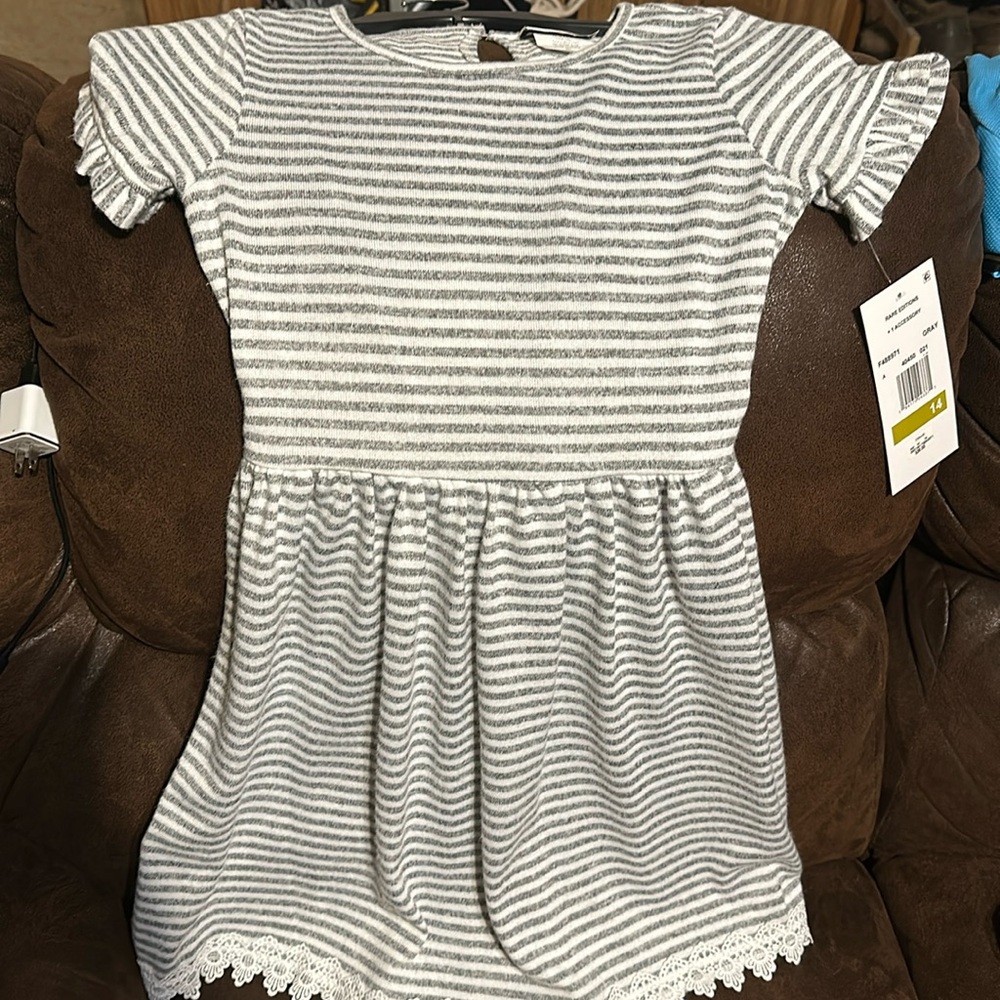 New cute dress